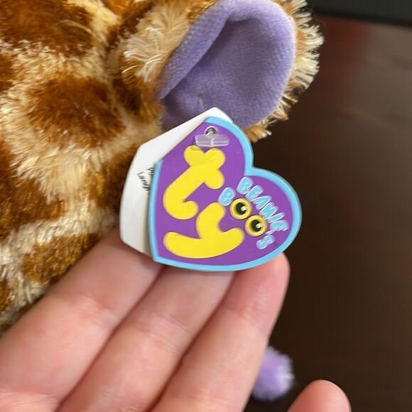 Ty Beanie Boo’s 2012 Safari the Giraffe Purple Tag Discontinued EC 10” tall - Picture 6 of 9